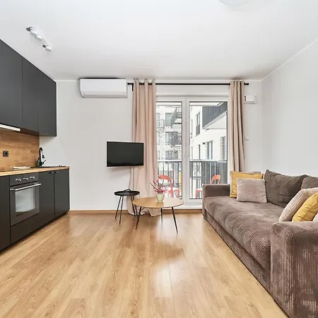 Tumskie Ogrody Apartment *
